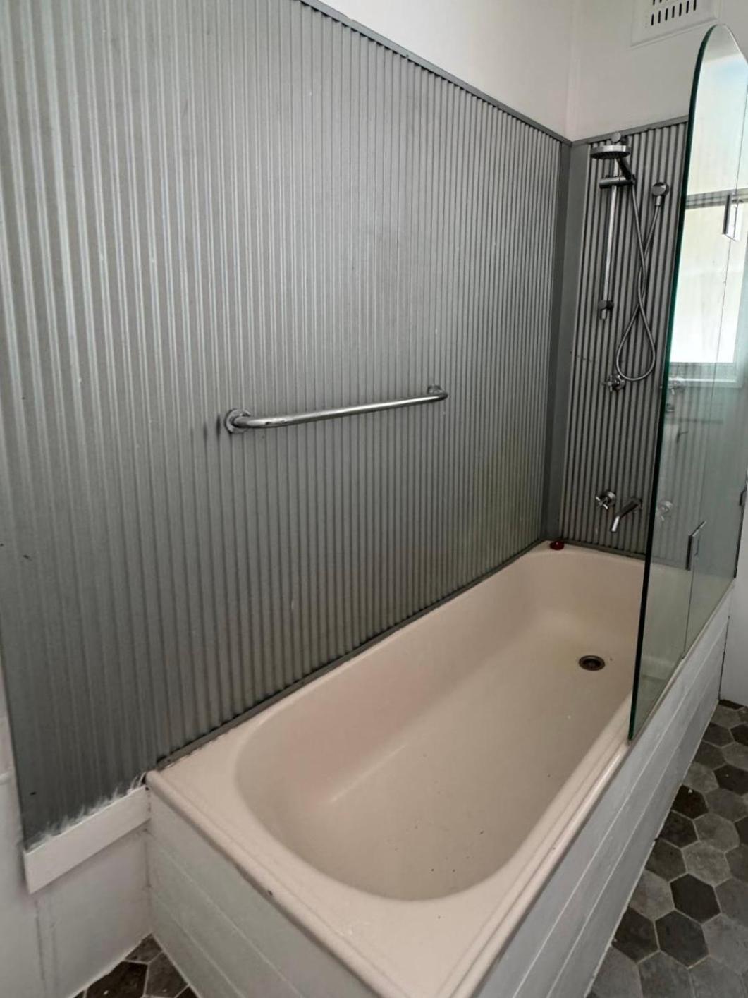 בולי Sandon Point Coastal Cottage מראה חיצוני תמונה