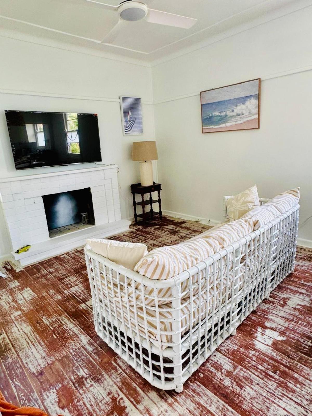 בולי Sandon Point Coastal Cottage מראה חיצוני תמונה