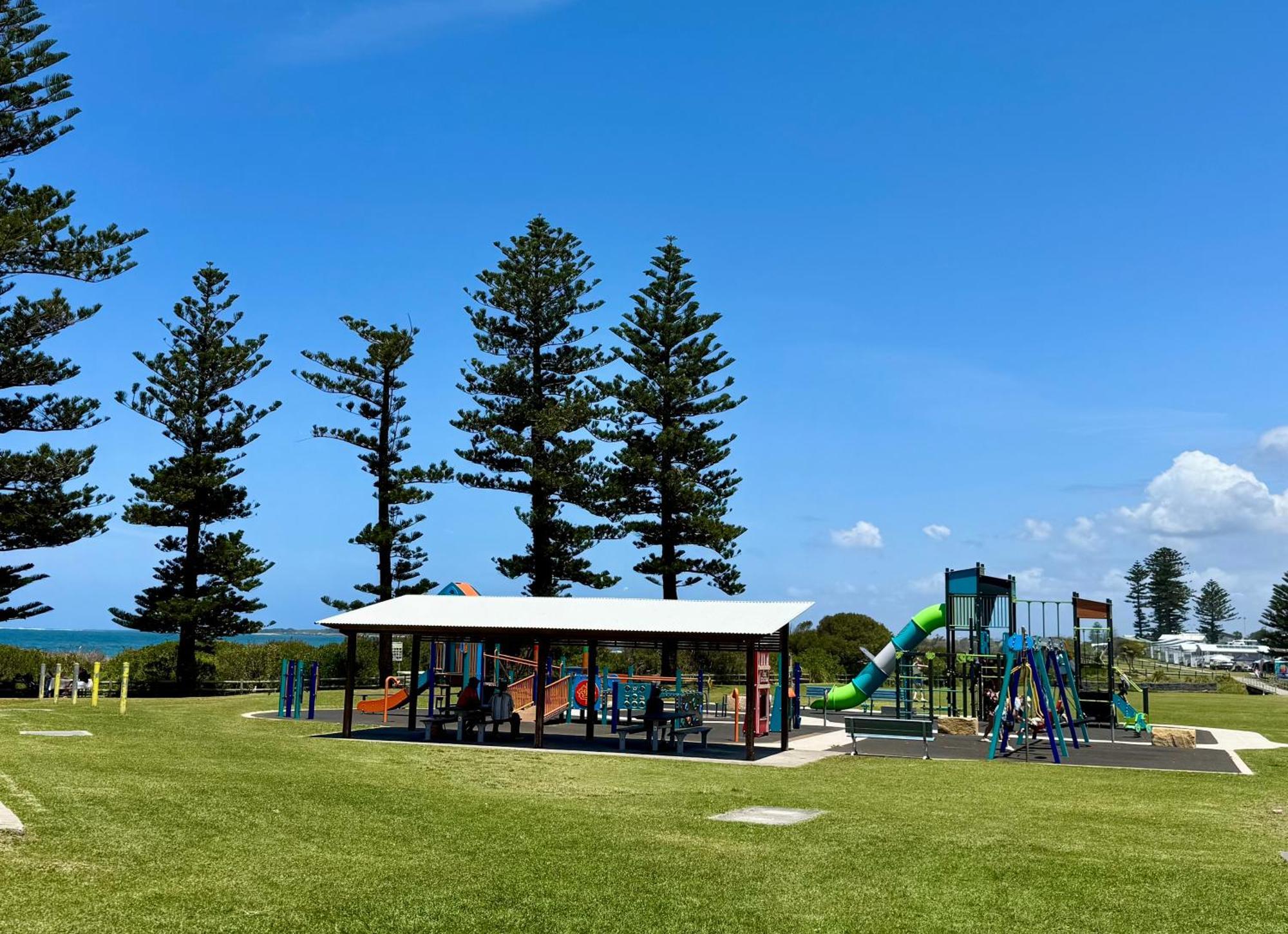 בולי Sandon Point Coastal Cottage מראה חיצוני תמונה